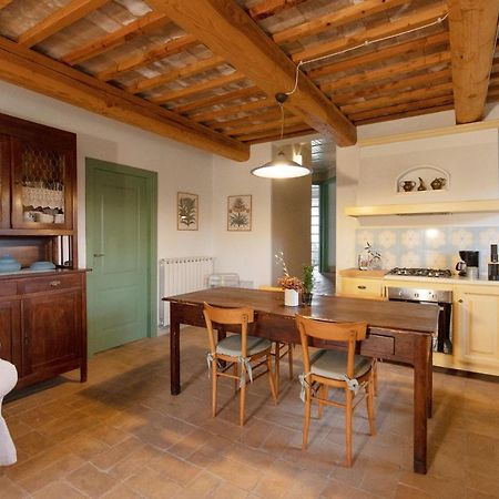 Agriturismo Borgo Di Campagna Il Tesoro Torre Alfina Exterior foto